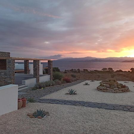 Vastblue Of Paros Aparthotel Ambelas Exterior photo