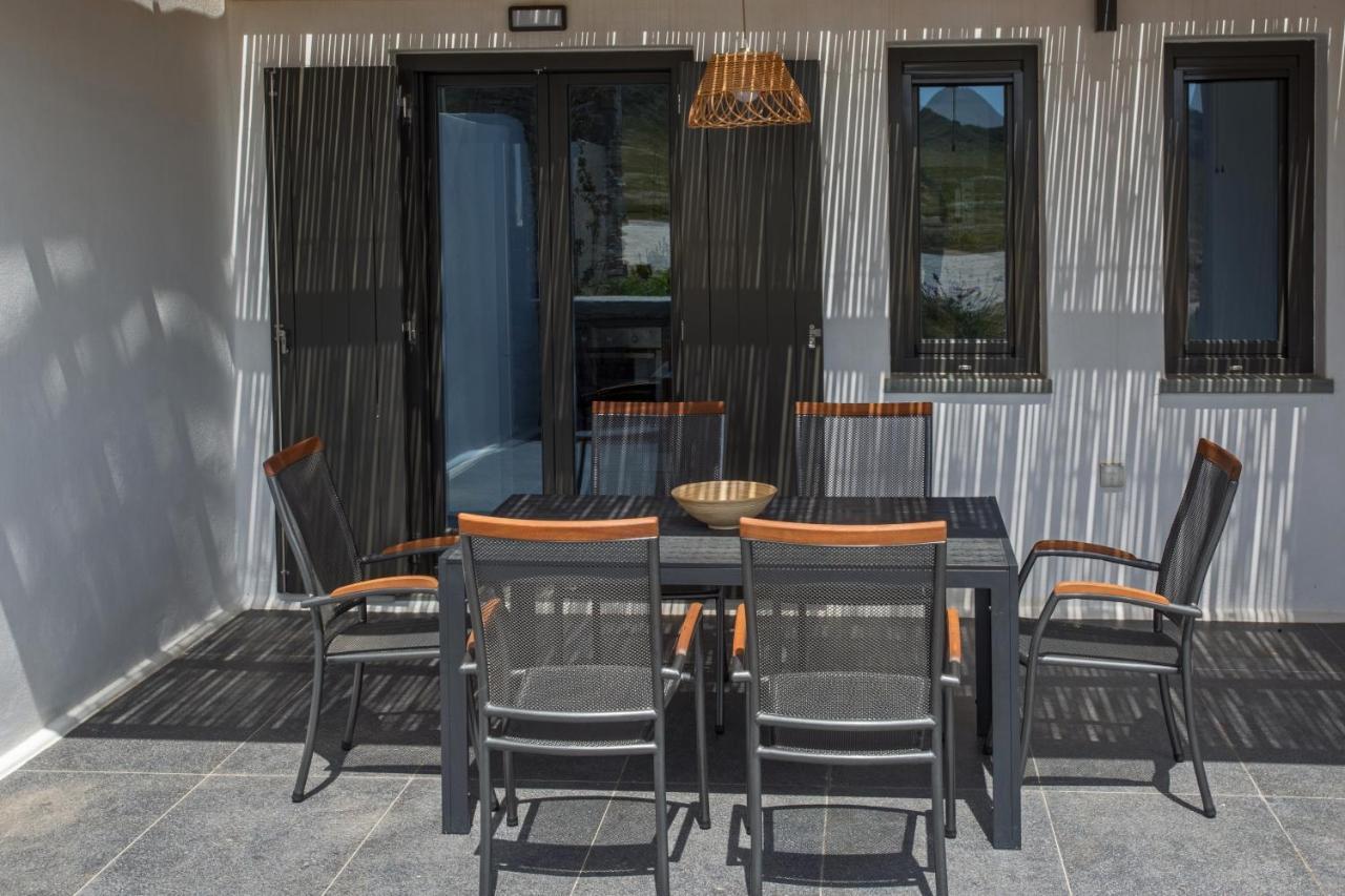 Vastblue Of Paros Aparthotel Ambelas Exterior photo