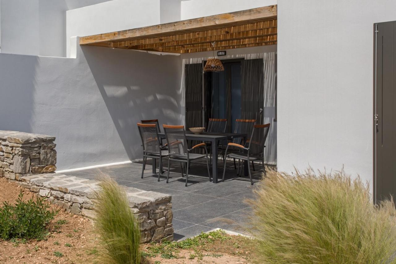 Vastblue Of Paros Aparthotel Ambelas Exterior photo