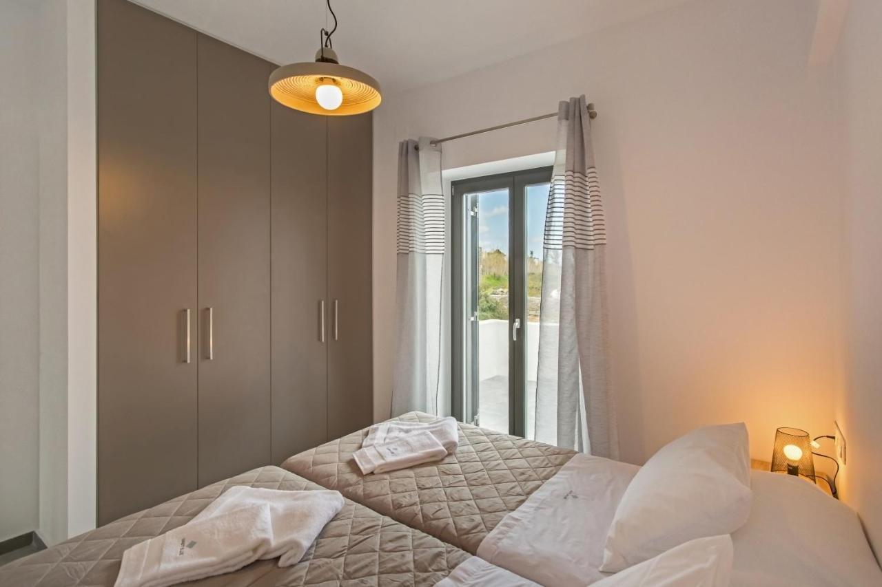 Vastblue Of Paros Aparthotel Ambelas Exterior photo